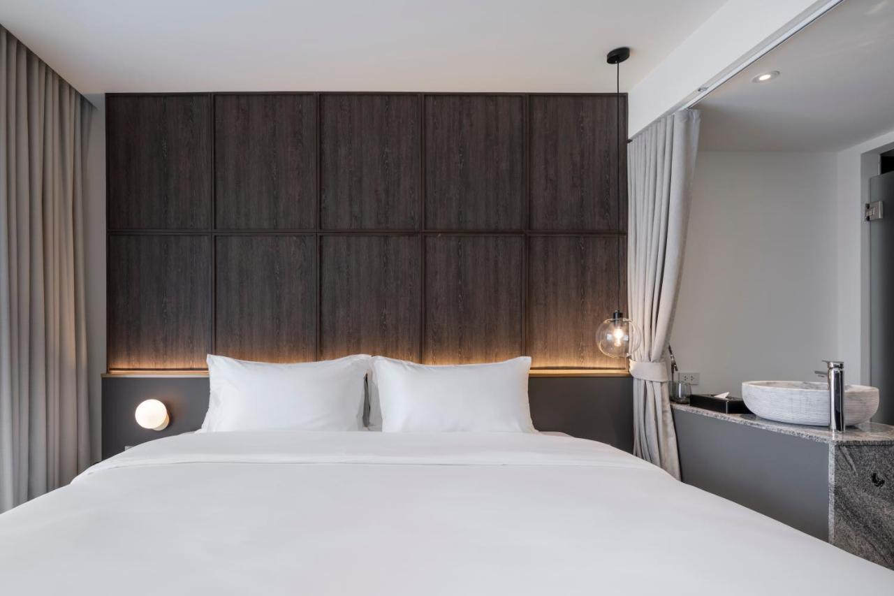 בנגקוק Lilit Bang Lumphu Hotel מראה חיצוני תמונה