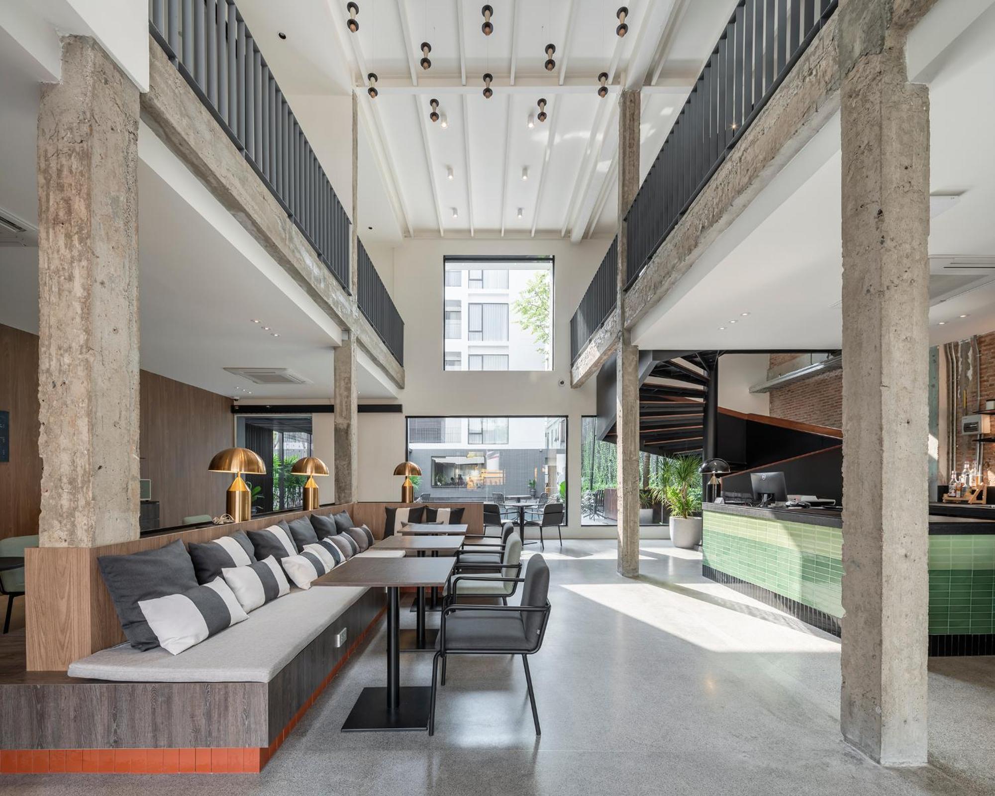 בנגקוק Lilit Bang Lumphu Hotel מראה חיצוני תמונה